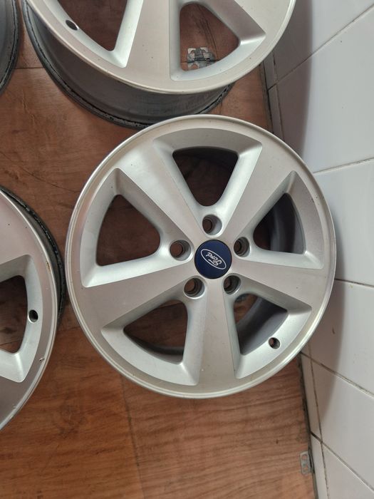 Jante aliaj originale Ford Focus  5x108 r16