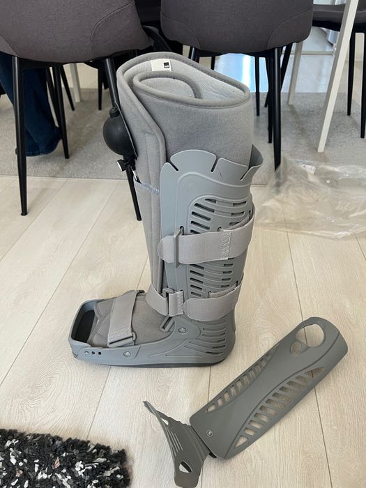 Ортопедичен Ботуш