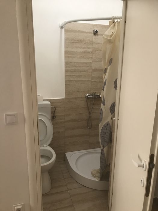 Închirez cameră Băile Govora