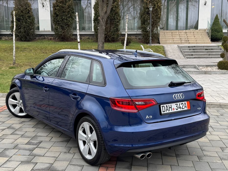 Audi A3/S-tronic/Automat/2014/Bi-xenon/Navigatie/Led/2.0 TDI/150 CP/