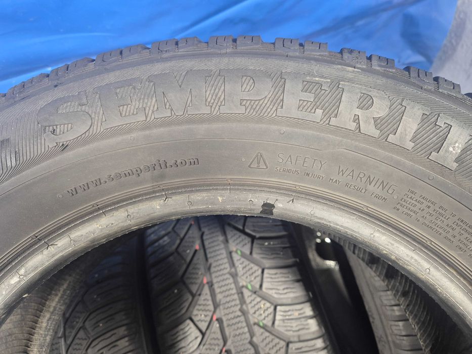 215/60/16 99H Semperit Lichidare stoc