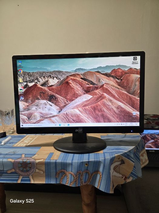лед монитор acer 22 инча