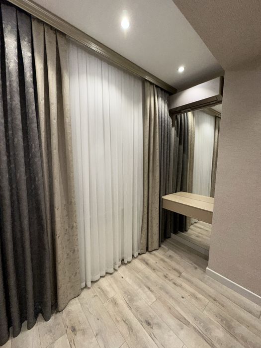 Продается 3х ком. кв-ра, 1-эт, банковская, ор-р: рест-н “Visol”, 120м²