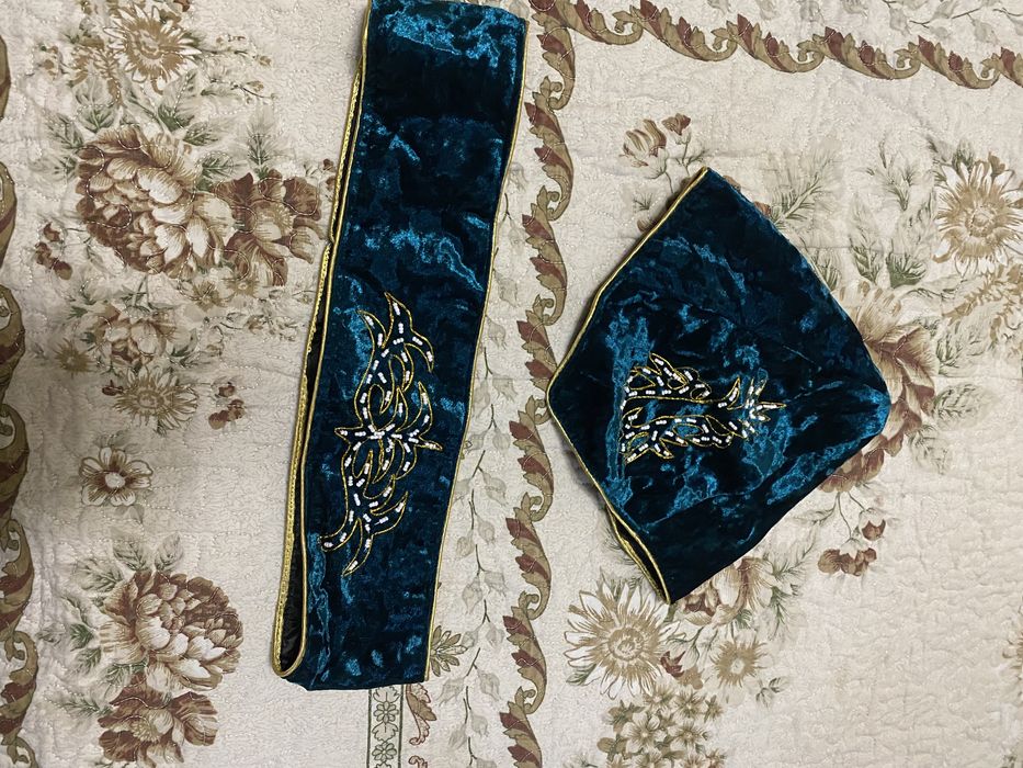 Продам платья нарядные