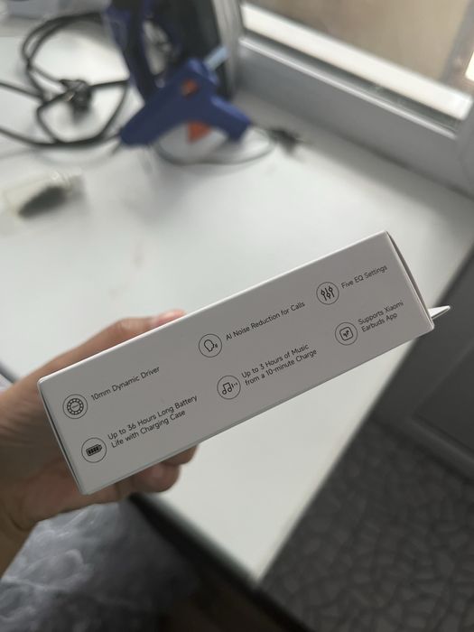 Продам наушник новый