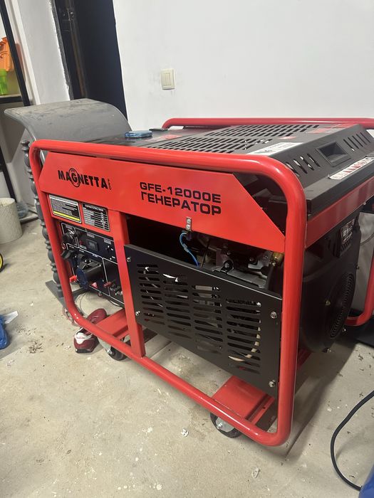 Продам генератор 10кВ Magnetta, GFE12000E