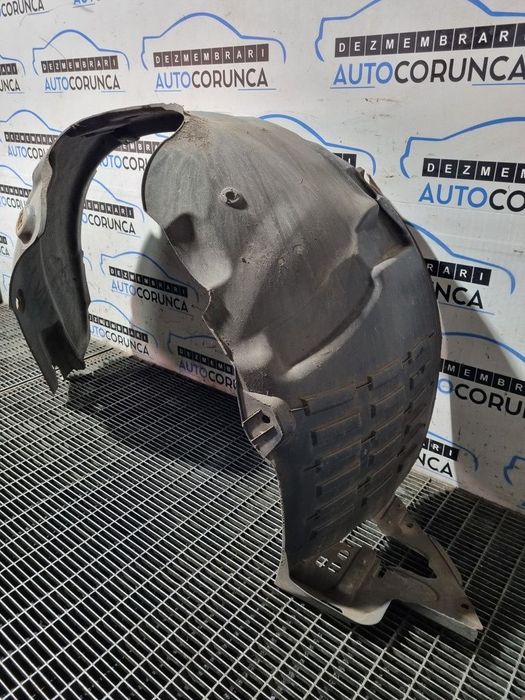 Carenaj stanga fata Kia Sorento II Facelift 2012 - 2014 SUV 4 Usi (1373)