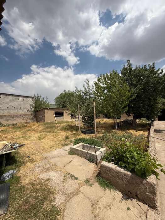 10 соттық жер, Ленгер қаласы