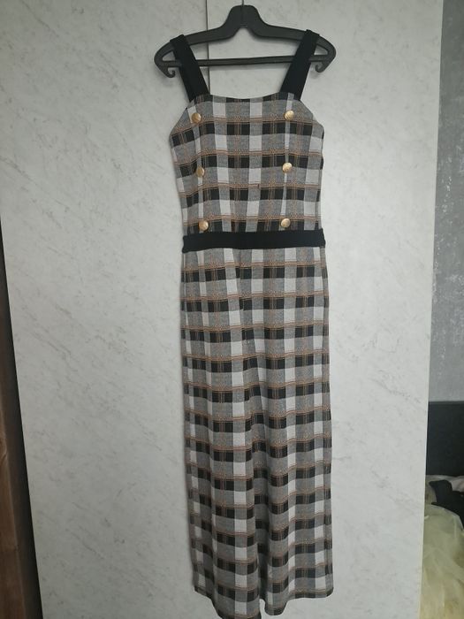 Маркови дрехи за момиче-12г.