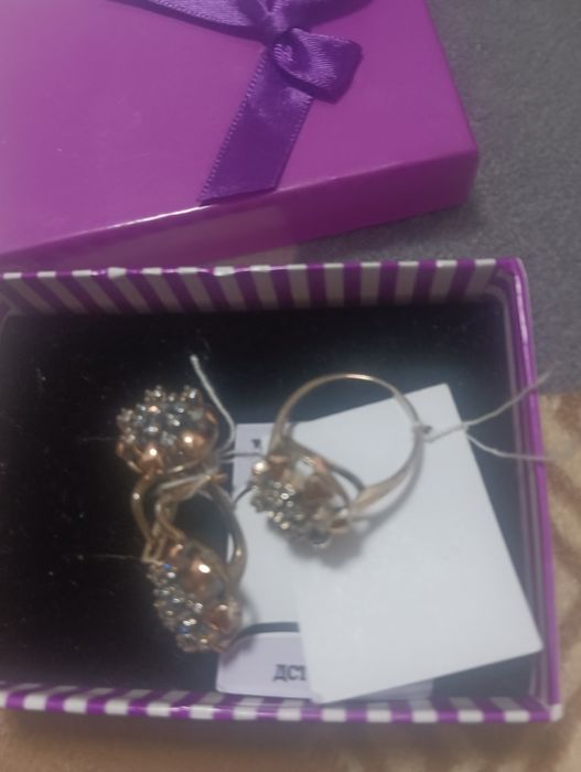 Продам комплект серебро