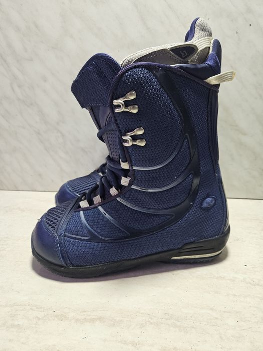 Boots 114 buti placa snowboard  Burton  mărimea   39-40 (25,5   cm) .