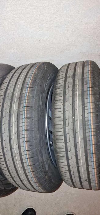 Чисто нов комплект от 4 броя летни гуми Continental 175/65 R14 + джант