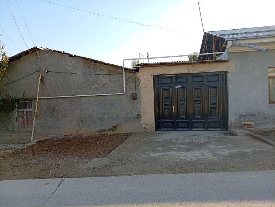 Hovli Srochniy sotiladi 6sotix