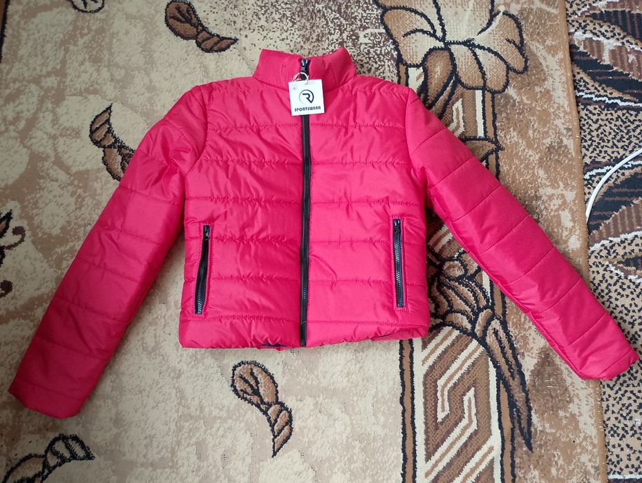 Ново дамско яке М