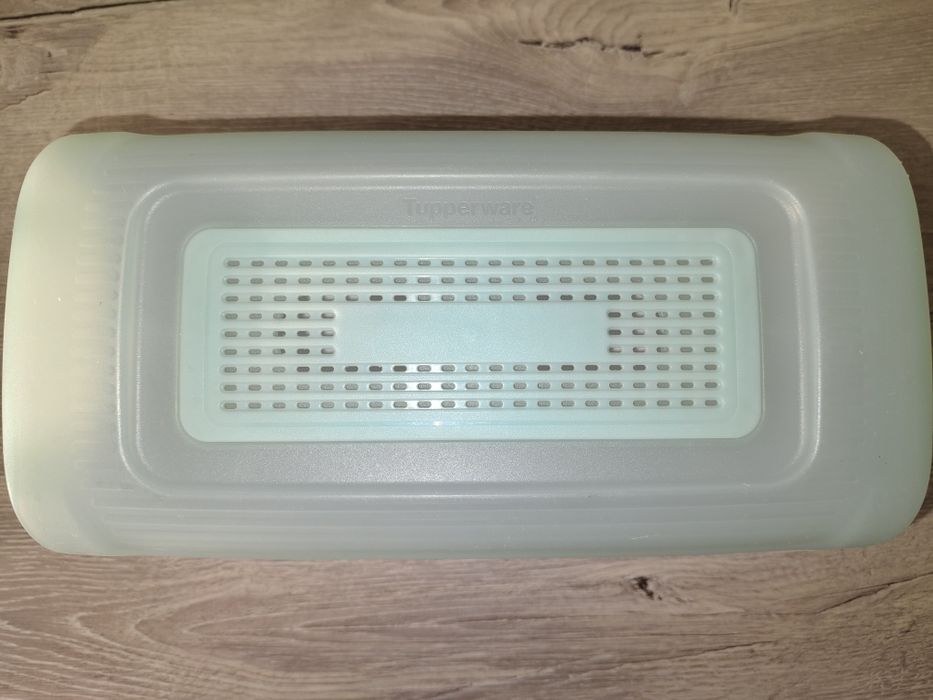Хлебница Tupperware