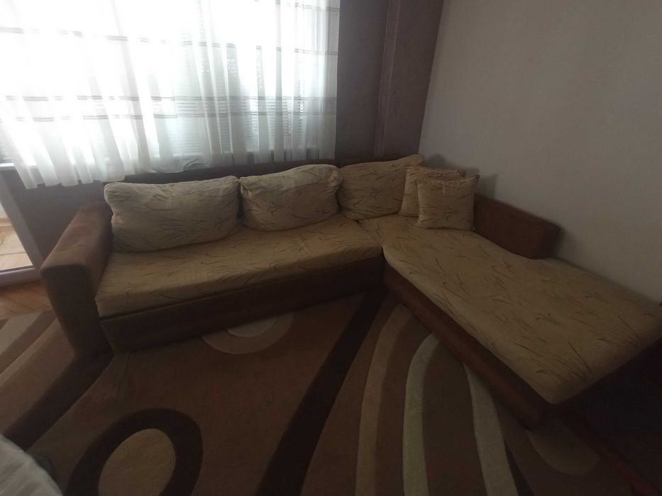 Холов ъглов диван