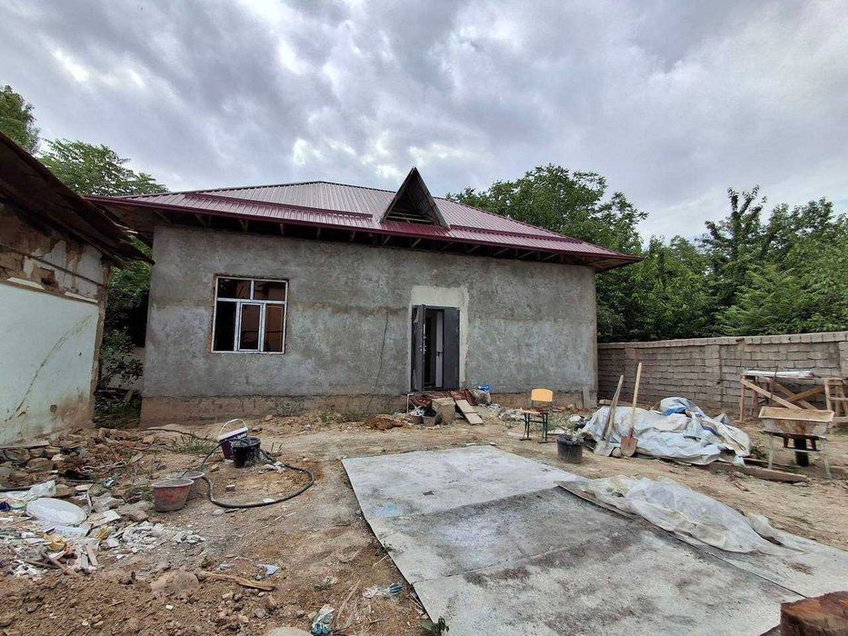4.5 sotix hovli sotiladi, Chirchiq