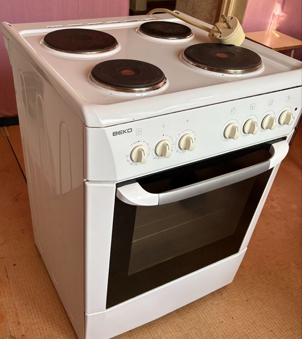 Электрическая плита,60 см