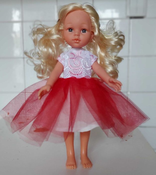 Дрехи за кукла Паола Рейна