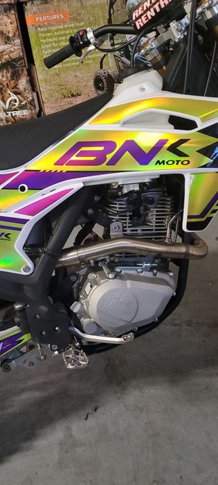 Cross 300cc pe injectie de la BNK moto nou cu garantie