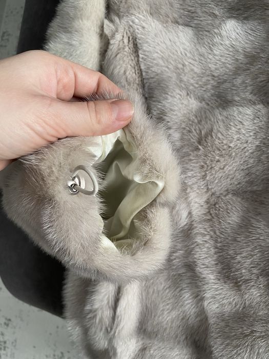 Продам норковую шубу 44 р