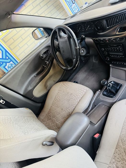 Продается авто Daewoo Leganza