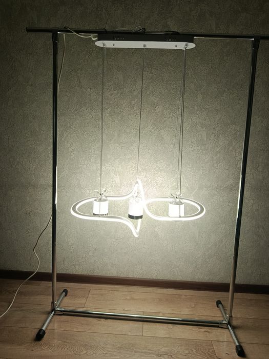 LED люстры 2 штуки