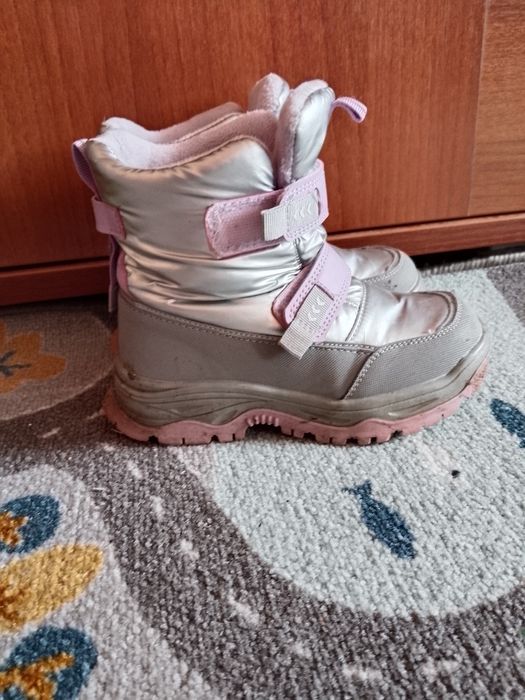 Зимние ботинки для девочки