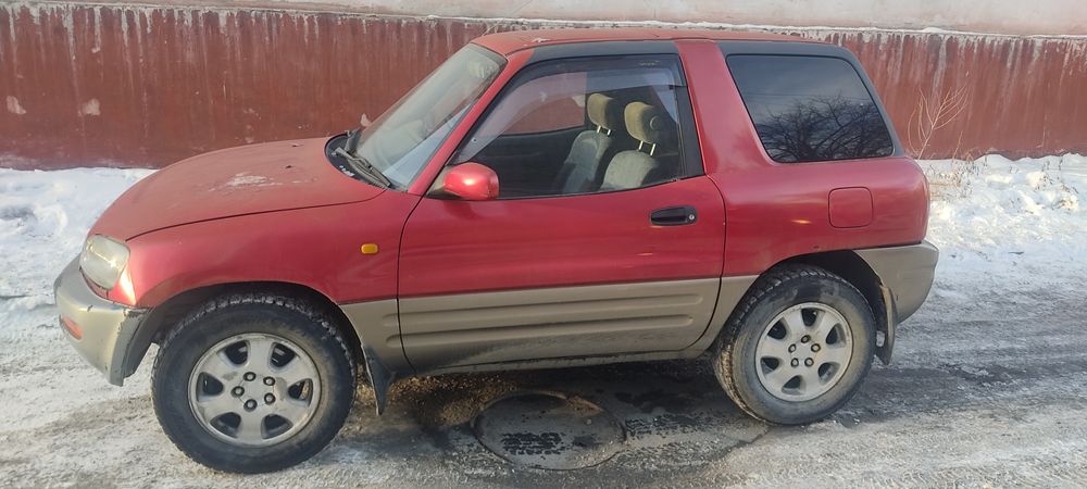 Продам Toyota RAV4