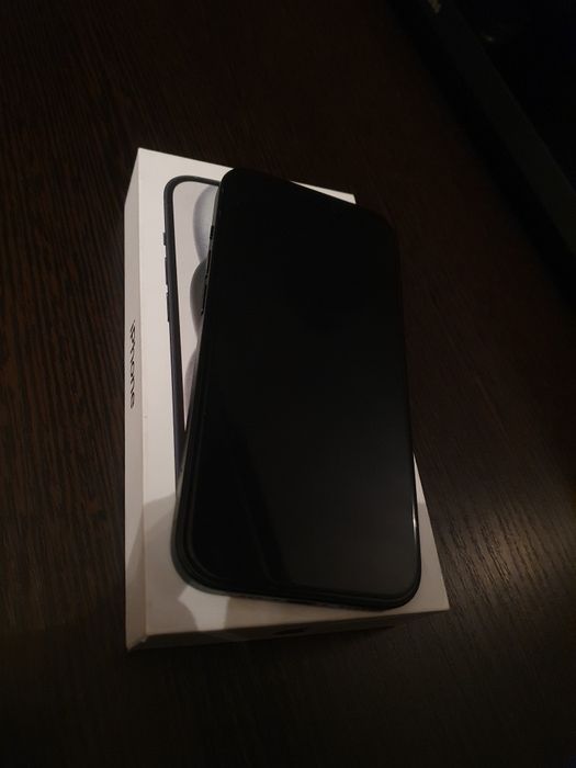 Срочно продам Iphone 15/128gb black!
