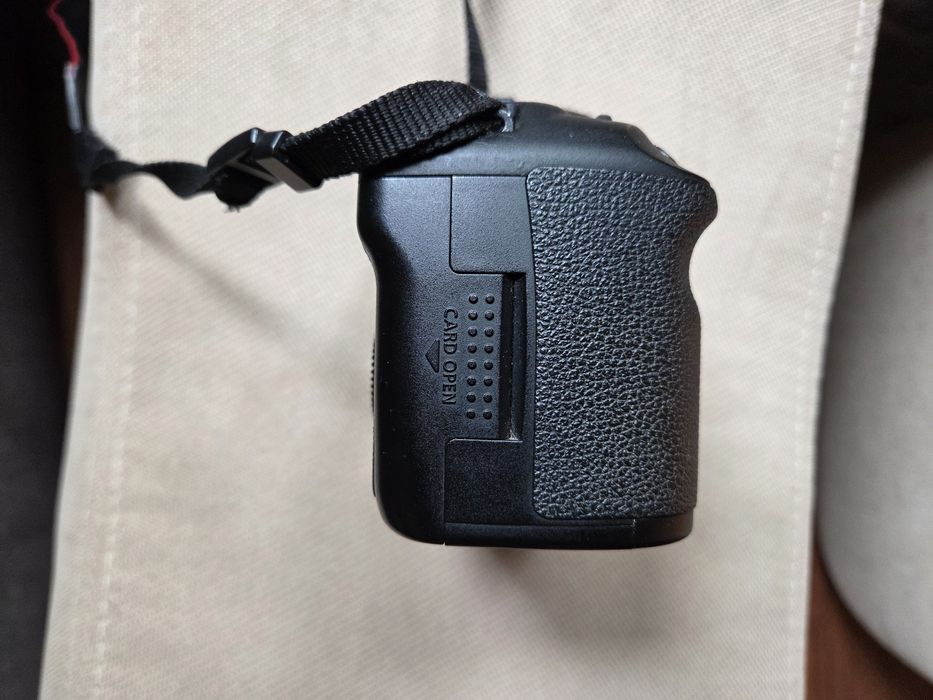 Canon 5D mark 2 - impecabil 26k cadre