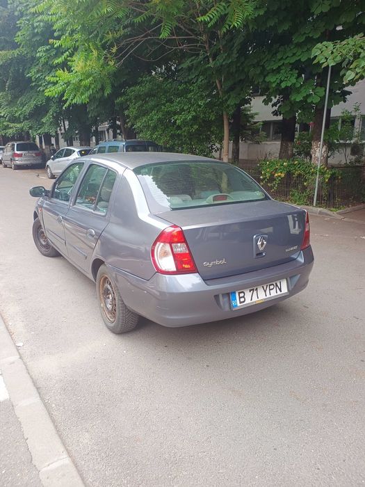 RENAULT 4 2007 — imagine 4