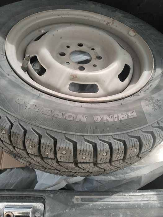 Шины 13 жаксы жагдайда