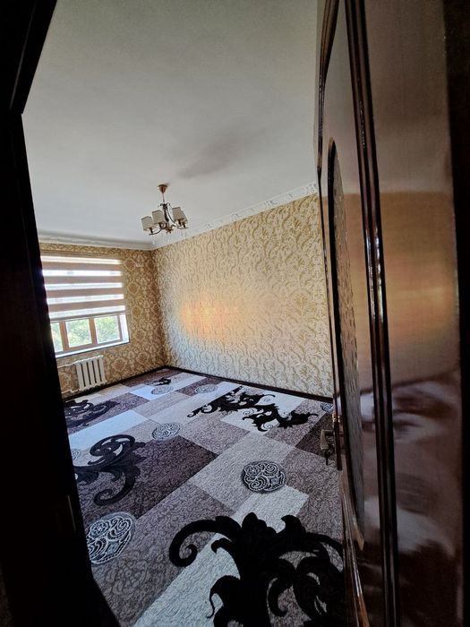 Ipateka bor 9mkr 3х 100kv сотилади 9bozor orqaci (maklersiz  uy egasi