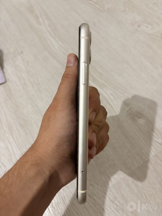 IPhone 11 ideal holati ochilmagan bita qul ishlatilgan Obmen