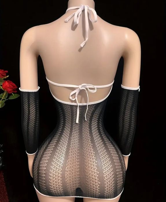 Еротично бельо със ракави.