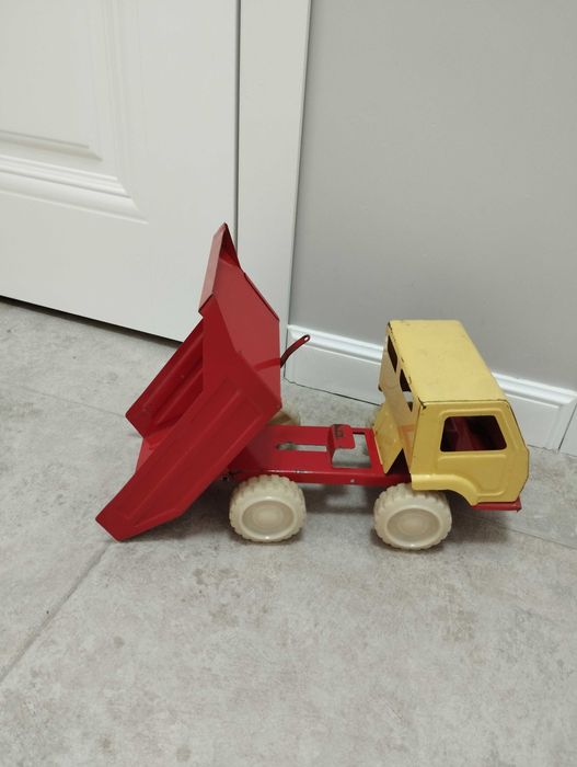 Игрушка- машинка, советская