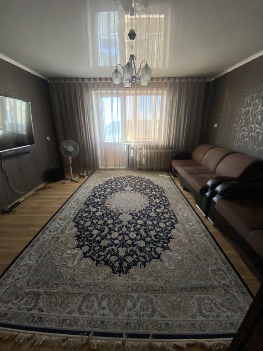 Продам 4-х комнатную квартиру