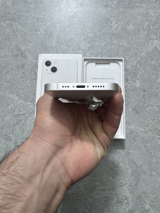 iPhone 13 256GB Starlight