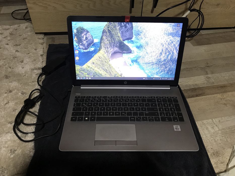 HP notebook G7 250 + Geanta laptop