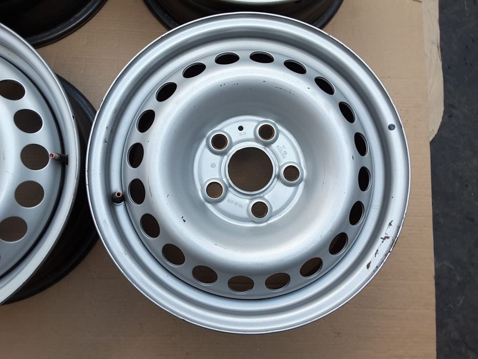 jante tabla 16; 5x120; originale Vw T5, T6, Caravelle, Multivan 2020
