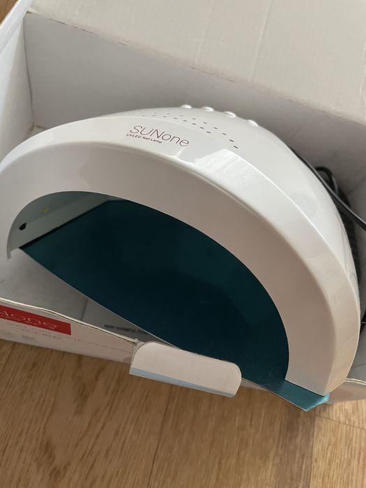 Лампа маникюрная