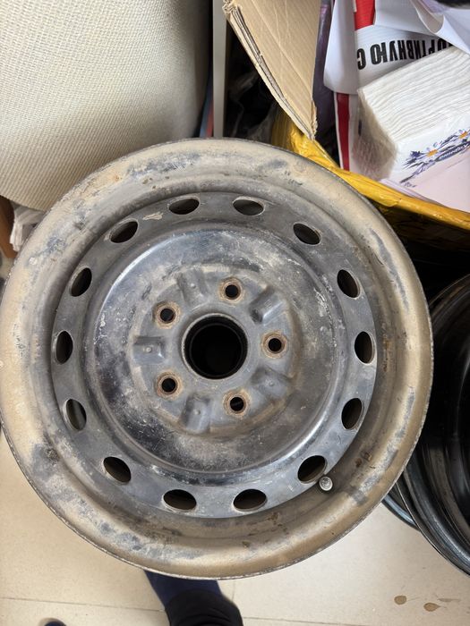 Продам диски R14. Toyota