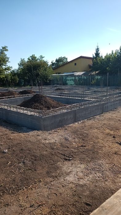 Construcții case și renovări