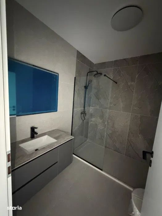 Apartament de vanzare 2 camere de 53mp , zona Floresti Eroilor