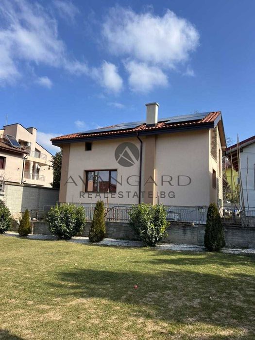 оф.22342 Двуетажна Къща Марково