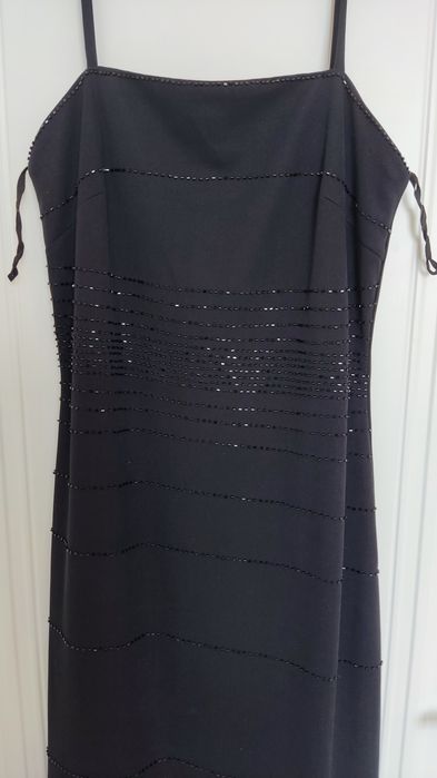 Вечернее чёрное платье