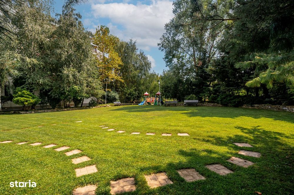 2 camere premium cu terasă privată și piscină