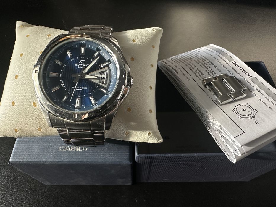 Часовник Casio (edifice)