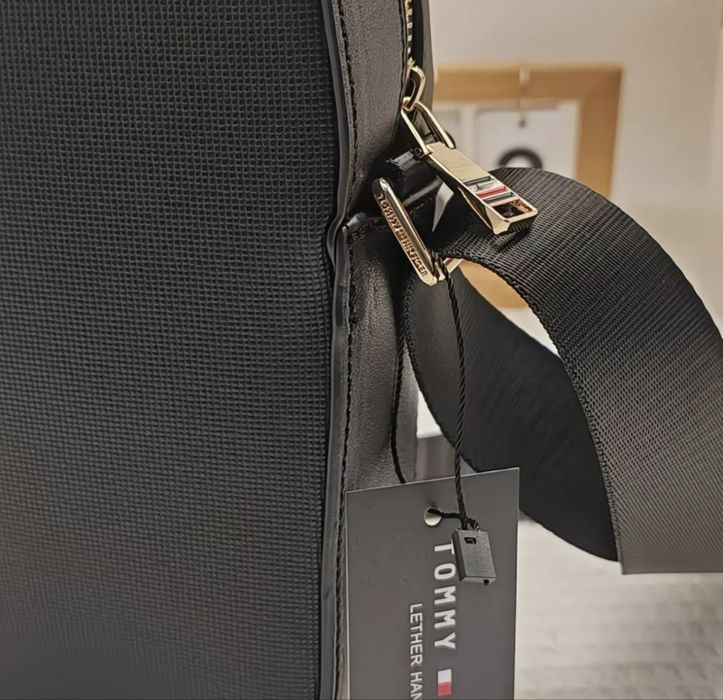 Барсетка Tommy Hilfiger